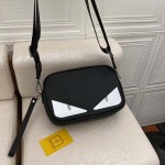 2025年9月8日入荷新作Fendi/人気/本革/バッグ 人気 おすすめ 父の日 誕生日/ギフト プレゼント 結婚式男友達の誕生日プレゼント