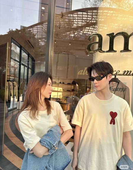 2025年9月11日入荷秋冬新作Ami半袖 tシャツ高品質人...