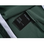 2025年9月15日入荷秋冬新作Prada 半袖 tシャツ高品質人気商品/誕生日プレゼント/FF工場
