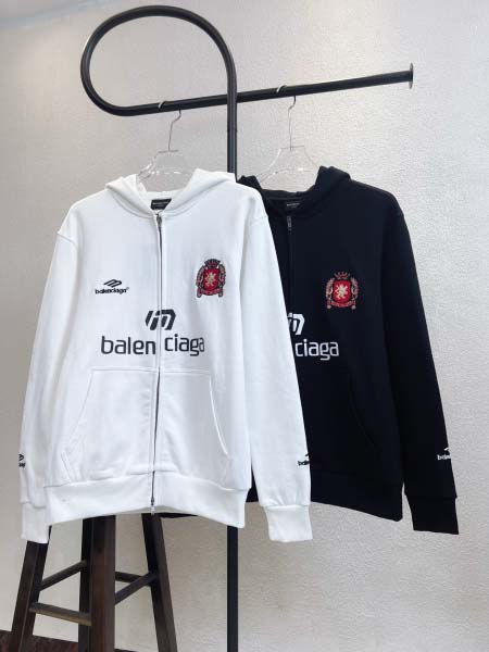 2025年9月15日入荷秋冬新作BALENCIAGAスウェッ...