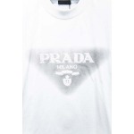 2025年9月15日入荷秋冬新作Prada半袖 tシャツ高品質人気商品/誕生日プレゼント/FF工場