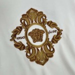 2025年9月24日入荷秋冬新作Versace半袖 tシャツ高級品/Su工場