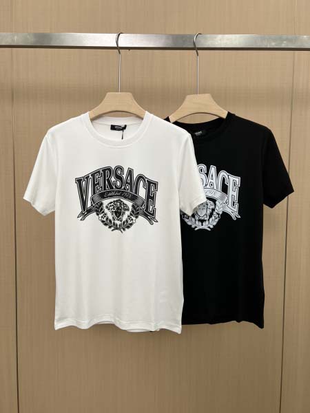 2025年9月24日入荷秋冬新作Versace半袖 T シャ...