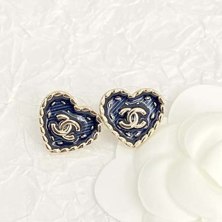 2025年9月25日入荷新品chanelピアスギフト/誕生日...