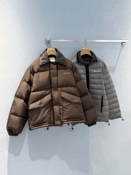 2025年9月28日入荷秋冬新作miumiuレディース服高級...