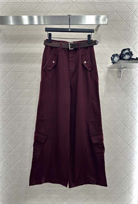 2025年9月28日入荷秋冬新作Pradaレディース服高級N...