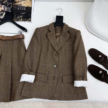 2025年9月28日入荷秋冬新作Miumiuレディース服高級...