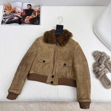 2025年9月28日入荷秋冬新作Miumiuレディース服高級...