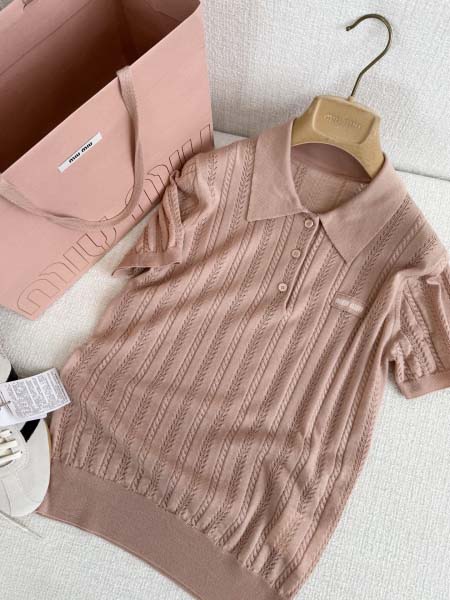 2025年9月28日入荷秋冬新作miumiuレディース服高級...