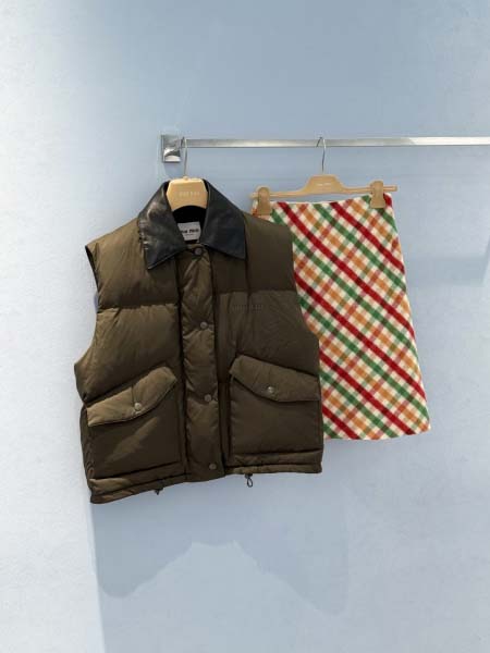 2025年9月29日入荷秋冬新作miumiuレディース服高級...