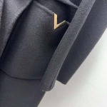 2025年9月29日入荷秋冬新作VALENTINOレディース服高級N品人気/KL工場