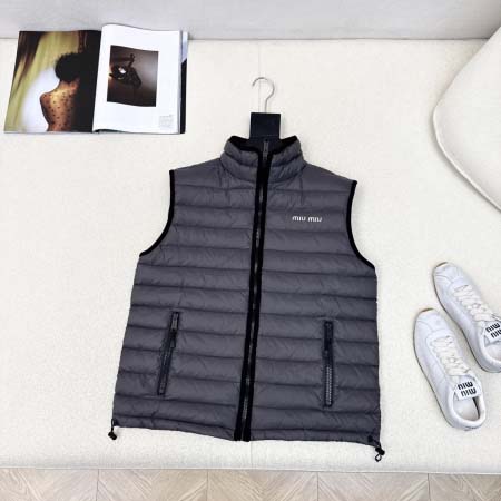 2025年9月29日入荷秋冬新作Miumiuレディース服高級...