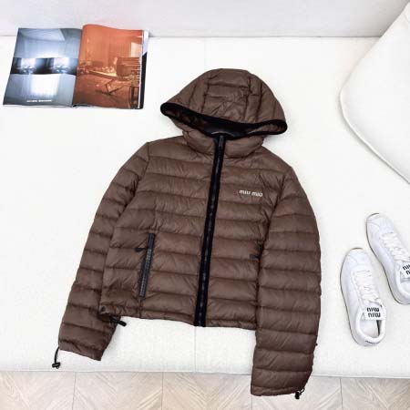 2025年9月29日入荷秋冬新作Miumiuレディース服高級...