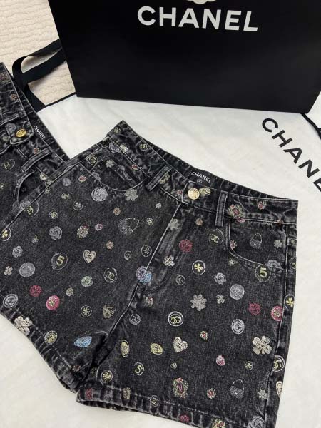 2025年9月29日入荷秋冬新作Chanelレディース服高級...