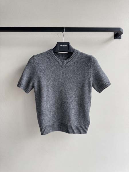 2025年9月29日入荷秋冬新作Pradaレディース服高級N...