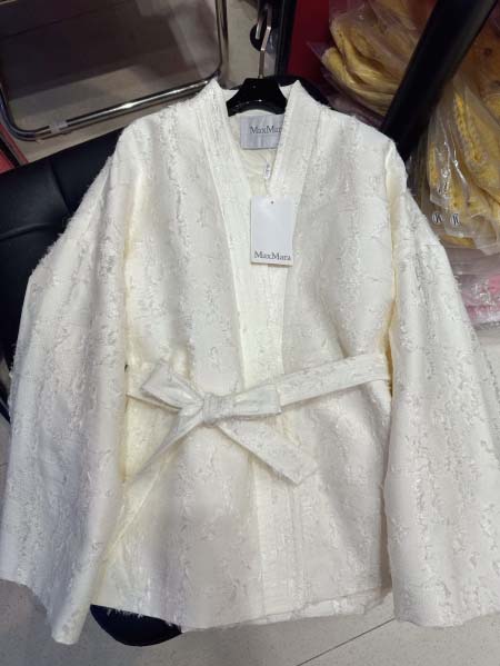 2025年9月29日入荷秋冬新作MaxMaraレディース服高...