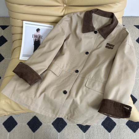 2025年9月29日入荷秋冬新作miumiuレディース服原版...