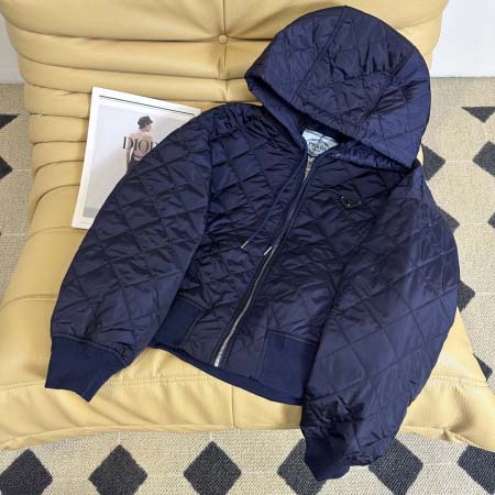 2025年9月29日入荷秋冬新作Pradaレディース服原版復...