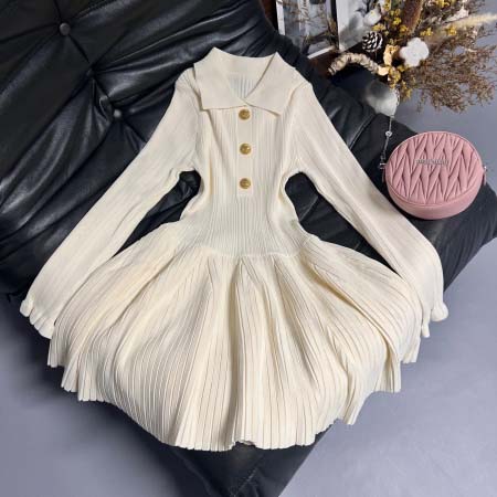 2025年9月29日入荷秋冬新作HERMESレディース服原版...