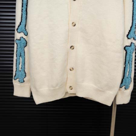 2025年10月20日秋冬入荷新作AMIRIカーディガン高品質 人気商品/HL工場