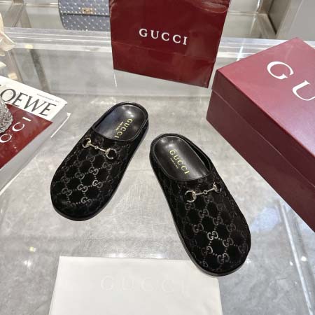 2025年10月22日入荷新作GUCCI女性用35-42靴人気商品★/誕生日プレゼント/高品質/SL工場