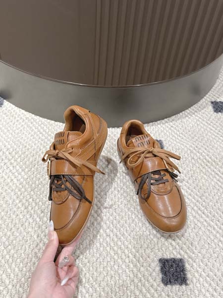 2025年10月22日入荷新作MiuMiu女性用35-41靴人気商品★/誕生日プレゼント/高品質/SL工場