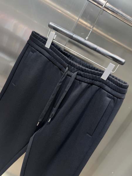 2025年10月26日入荷秋冬新作Pradaズボン高級品/MP工場