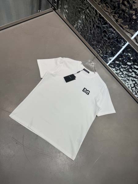 2025年10月26日入荷秋冬新作Dolce&Gabbana半袖Tシャツ高級品/MP工場