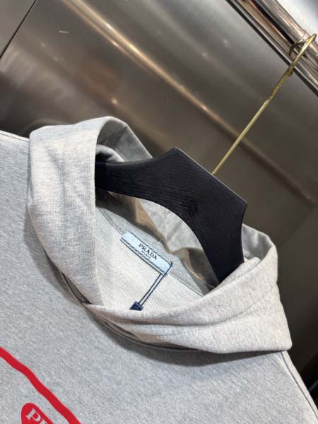 2025年10月26日入荷秋冬新作PRADAパーカー高級品/MP工場