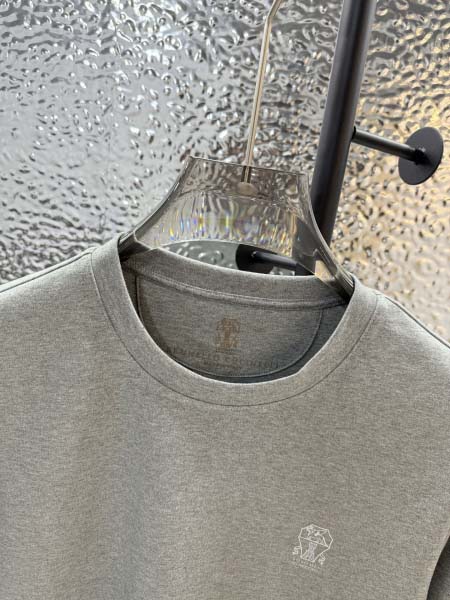 2025年10月26日入荷秋冬新作Brunello Cucinelli長袖 Tシャツ高級品/MP工場