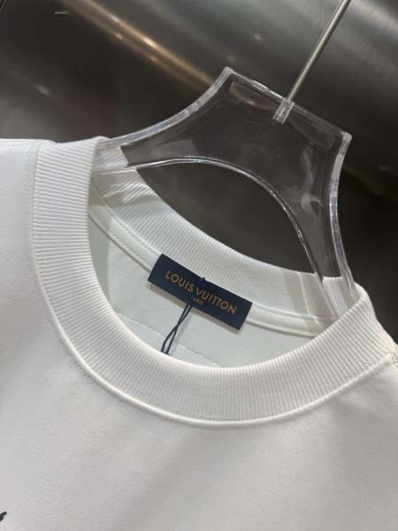 2025年10月26日入荷秋冬新作Louis Vuitton半袖Tシャツ高級品/MP工場