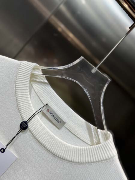 2025年10月26日入荷秋冬新作Monclerニット/セーター高級品/MP工場