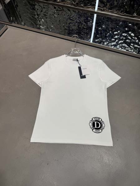 2025年10月26日入荷秋冬新作Dior半袖Tシャツ高級品/MP工場