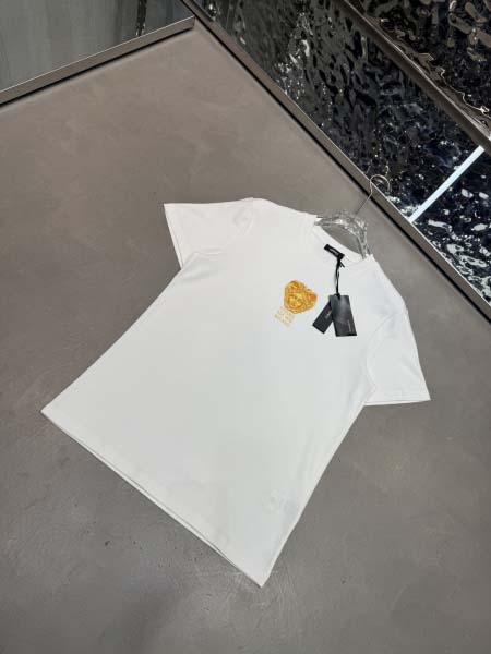 2025年10月26日入荷秋冬新作Versace半袖Tシャツ高級品/MP工場