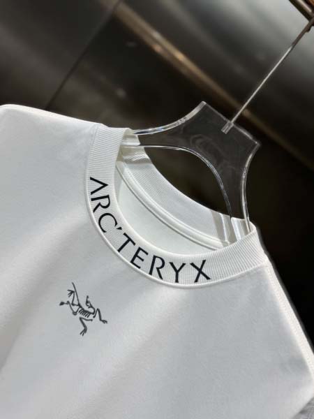 2025年10月26日入荷秋冬新作ARCTERYX半袖Tシャツ高級品/MP工場