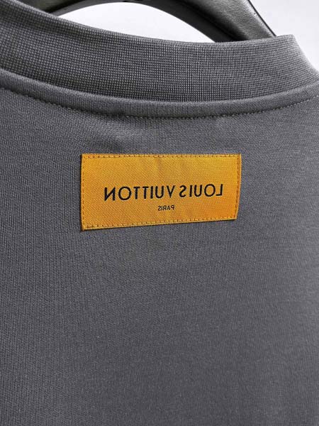 2025年10月30日秋冬新作Louis Vuitton長袖Tシャツ高品質人気商品/LDF工場