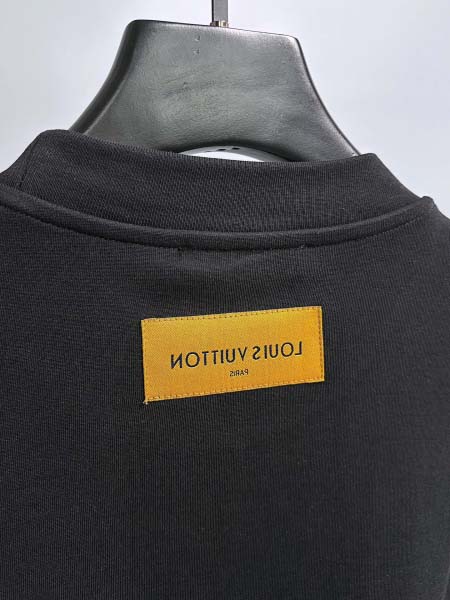 2025年10月30日秋冬新作Louis Vuitton長袖Tシャツ高品質人気商品/LDF工場
