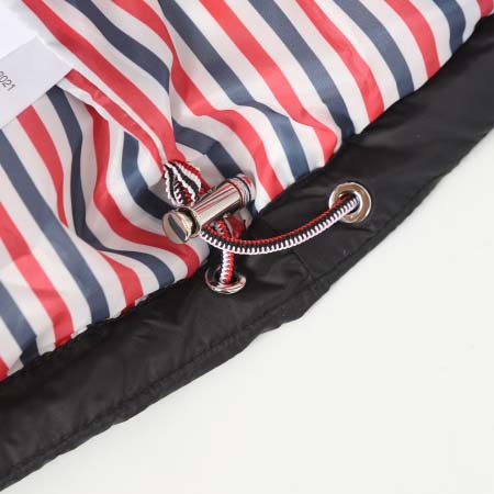 2025年10月30日秋冬新作Thom browneダウンジャケット高品質人気商品/LDF工場