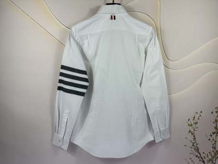 2025年10月30日秋冬新作Thom Browneシャツ高品質人気商品/LDF工場