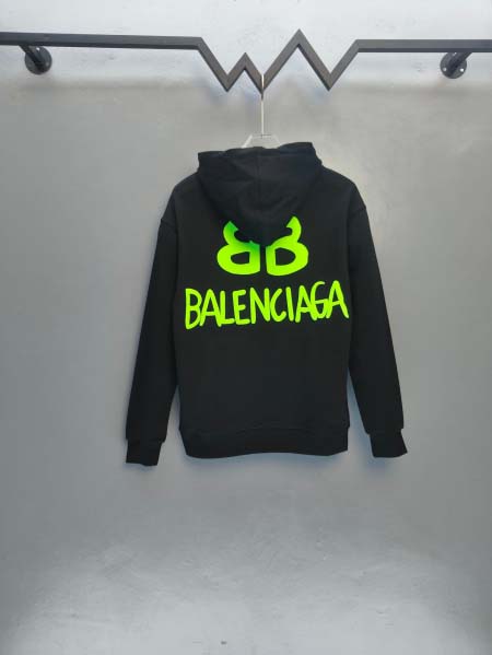 2025年10月30日秋冬新作BALENCIAGAパーカー高品質人気商品/LDF工場