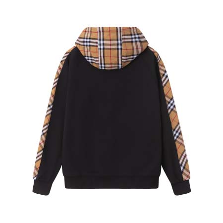 2025年10月31日秋冬新作Pradaスウェット高品質人気商品/LDF工場