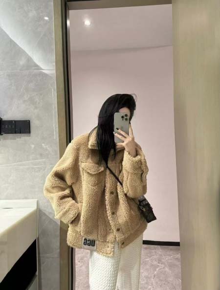 2025年10月13日入荷秋冬新作ugg ジャケットファッシ...