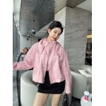 2025年10月13日入荷秋冬新作 miumiuファッション/誕生日プレゼント/贈り物 can工場