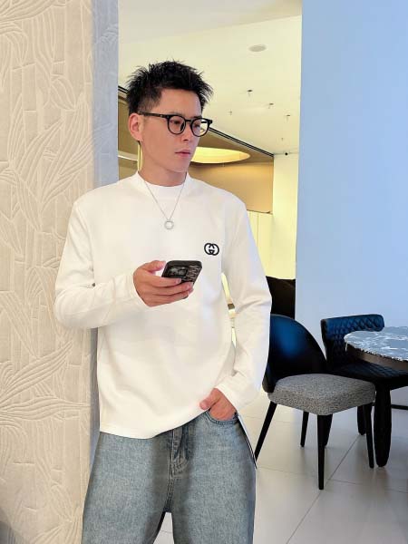 2025年10月14日入荷新作GUCCI長袖Tシャツ 高品質...
