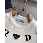 2025年10月21日入荷新作Pradaスウェット 秋冬高品質超厳選★入手困難/LD工場