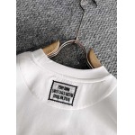 2025年10月21日入荷新作Fendi半袖Tシャツ 秋冬高品質超厳選★入手困難/LD工場