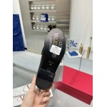 2025年10月22日入荷新作VALENTINO女性用35-42靴人気商品★/誕生日プレゼント/高品質/SL工場