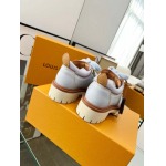 2025年10月22日入荷新作Louis Vuitton女性用35-46靴人気商品★/誕生日プレゼント/高品質/SL工場