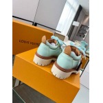 2025年10月22日入荷新作Louis Vuitton女性用35-46靴人気商品★/誕生日プレゼント/高品質/SL工場