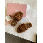 2025年10月22日入荷新作Miumiu女性用35-41靴人気商品★/誕生日プレゼント/高品質/SL工場